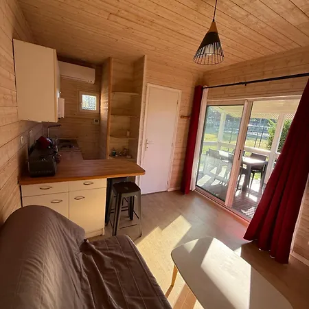 Boisé, Climatisé - Piscine Village Khélus Chalet